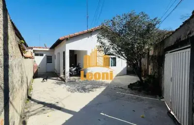 Casa 2 quartos com suíte no jardim industrial/durval nicolau
