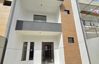 Linda casa duplex  no mondubim na  av perimentral!! agende sua visita