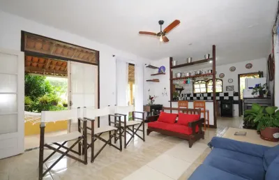À venda: casa com 6 quartos sendo 4 suítes em terreno de 907 m² em josé gonçalves, armação dos búzios