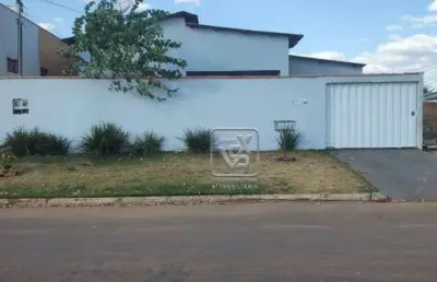 Casa com 4 quartos à venda no Jardim Campo Verde, Campo Verde 
