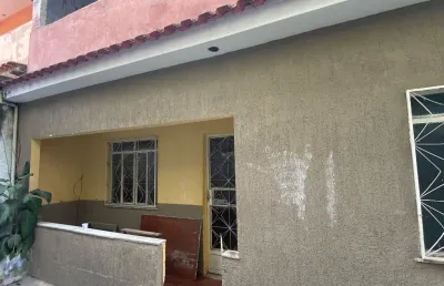 Casa com 2 quartos para alugar na Rua Campos, 133, Vila São João, São João de Meriti