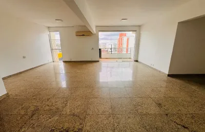 Apartamento com 4 quartos para alugar na Rua Barão do Rio Branco, 149, Centro, Governador Valadares