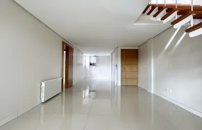 Cobertura duplex, com elevador nos 2 andares - panazzolo / caxias do sul