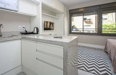 Studio mobiliado com 26m² , 1 vaga e estrutura completa