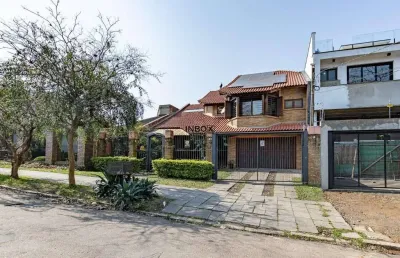 Casa de 269m² com 4 dormitórios, 2 suítes e 4 vagas na chácara das pedras