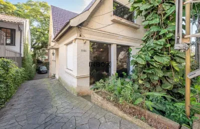 Casa com 250m² e 3 dormitórios no bairro auxiliadora em porto alegre para comprar ou alugar