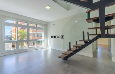 Cobertura com 189,63 com 2 quartos e 2 suítes no bairro auxiliadora, em porto alegre