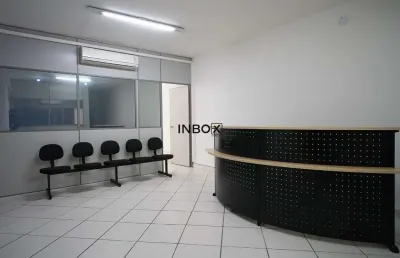No centro historico de porto alegre/rs conjunto comercial para venda ou locação