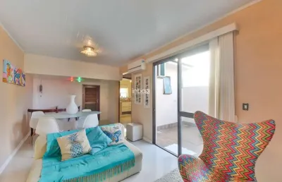 Excelente cobertura semi mobiliada, com 3 dormitórios para venda, - cidade baixa - porto alegre/rs