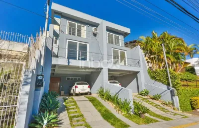 Casa com 3 quartos à venda na Rua Imeram Teixeira Cabeleira, 273, Ipanema, Porto Alegre