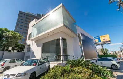 Loja com 781m² para alugar na av. nilo peçanha - ponto nobre em porto alegre