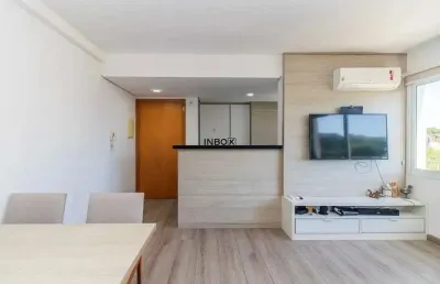 Apartamento com 2 dormitórios, 1 suíte e 2 vagas - semi-mobiliado e pronto para morar