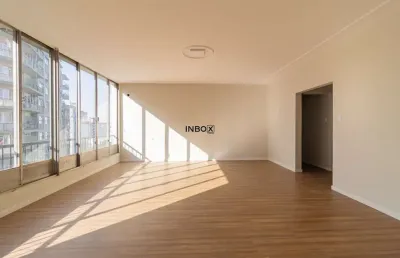 Apartamento de 170m² com planta espaçosa e 3 dormitórios, suíte e garagem