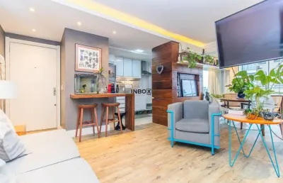 Apartamento pronto para morar 3 dorms, living 2 ambientes, churrasqueira e garagem