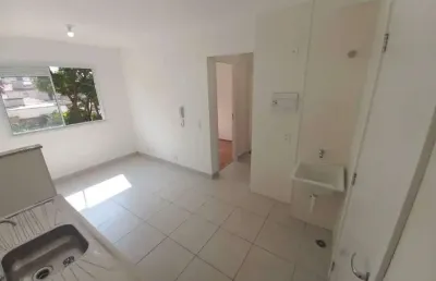 Apartamento com 2 quartos para alugar na Avenida Vila Ema, Vila Ema, São Paulo