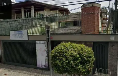 Casa com 3 quartos para alugar na Rua Campos Novos, Vila Lucia, São Paulo