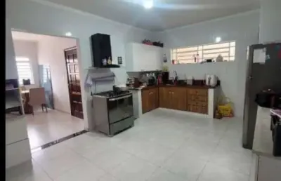 Casa com 3 quartos à venda na rua ribeirão branco, jardim do trevo, campinas, 143 m2 por r$ 615.000