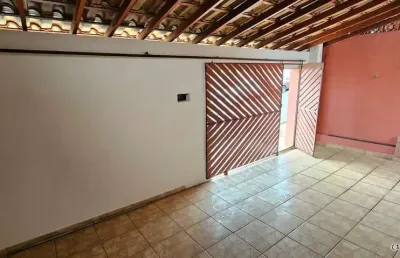Casa com 2 quartos à venda na rua antonio duarte, dona edith campos fávero, paulínia, 131 m2 por r$ 392.000