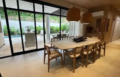 Casa em condomínio fechado com 3 quartos à venda na avenida papa joão paulo i, 318, jardim das palmeiras, campinas, 216 m2 por r$ 3.119.000