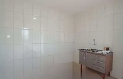 Casa com 2 quartos para alugar na Vila Souza, São Paulo 