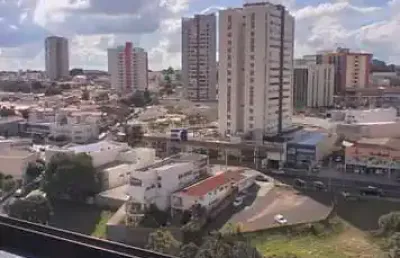 Apartamento com 3 quartos para alugar na Rua Aviador Marques de Pinedo, 15-20, Vila Aviação, Bauru