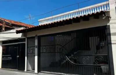 Casa com 5 quartos para alugar na Vila Santista, Bauru 