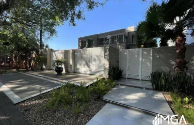 Sobrado com 3 dormitórios à venda, 385 m² por r$ 3.500.000,00 - polo centro - foz do iguaçu/pr