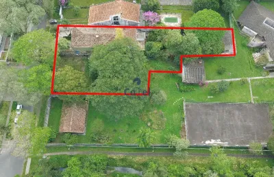 Terreno à venda na Rua Arcésio Guimarães, 621, Jardim Social, Curitiba