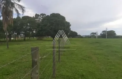 Imperdível sítio à venda em neves paulista-sp, bairro zona rural, com 3 quartos, 1 sala, 2 banheiros, 1 vaga de garagem e 57.500m² de área!