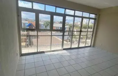Aluga-se apartamento de 3 quartos sendo 1 suite no aterrado, volta redonda - simão ap302