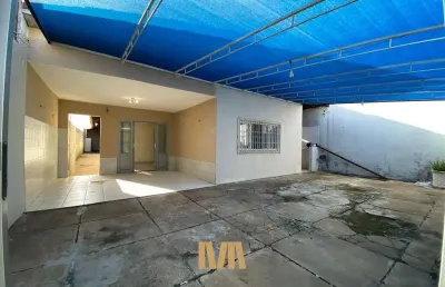 Casa com 06 quartos | 300m² a venda no bairro são joão