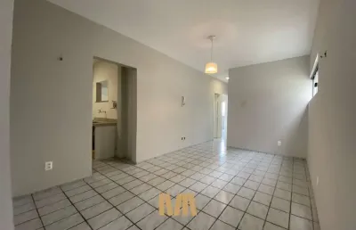 Aluga-se | apartamento com 03 quartos no centro sul