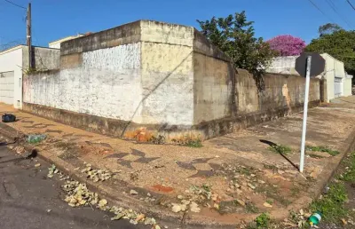 Terreno à venda na Rua Newton Prado, 115, São Joaquim, Araçatuba