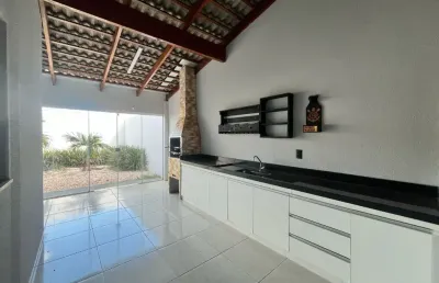 Casa espaçosa com 3 quartos no laranjeira por apenas r$ 520.000,00