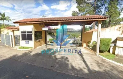 Ótimo imóvel com piscina - 02 suítes  - cond. dom henrique iii - cotia/sp
