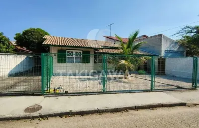 Casa para venda em florianópolis, ponta das canas, 3 dormitórios, 1 suíte, 2 banheiros, 2 vagas
