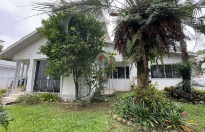 Casa com 3 quartos à venda na rua doutor lauro wolff valente, 126, portão, curitiba, 300 m2 por r$ 1.950.000