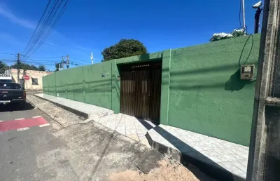 Casa à venda na Rua Principal, 996, Centro, Aquiraz