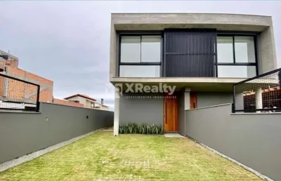Casa com 3 quartos à venda na rua jardim 600, 33, campeche, florianópolis por r$ 1.750.000