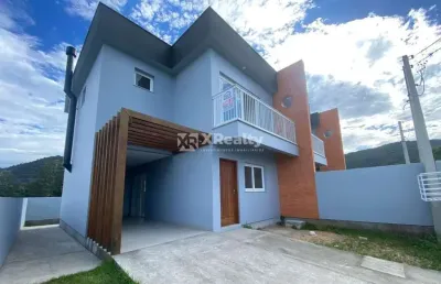 Casa com 3 quartos à venda na servidão vereador oscar manoel da conceição, 2, rio tavares, florianópolis por r$ 950.000
