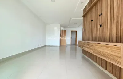 Varanda gourmet e 3 quartos a poucos metros da pelinca!