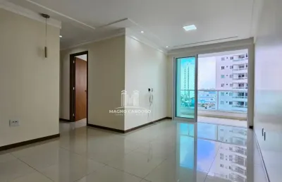 Apartamento com planejados e vista livre na pelinca!