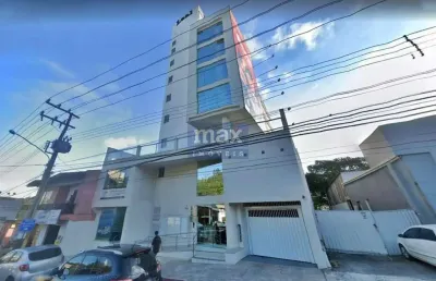 Venda: excelente prédio comercial com 19 salas. pioneiros - balneário camboriú.