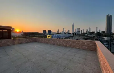 Casa à venda no bairro da barra – balneário camboriú 4 suítes. analisa permuta