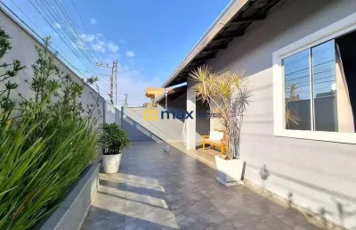 Linda casa com 3 quartos (2 suítes) à venda no bairro são vicente em itajaí