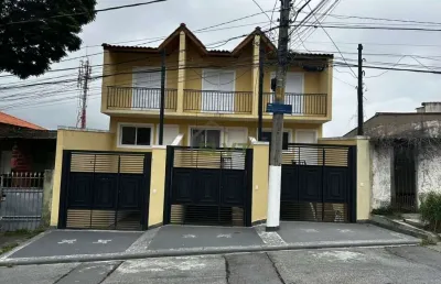 Sobrado à venda no jardim ester yolanda com 3 quartos