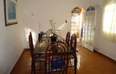 Casa com 2 residências independentes à venda no nova floresta – 416m², 4 quartos, 2 vagas