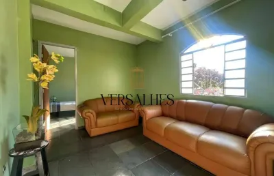 Casa para venda com 4 quartos, 1 banheiro, 300 m²e 2 vagas no bairro concórdia