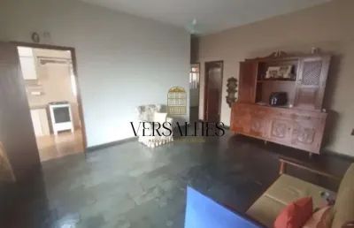 Casa a venda com 4 quartos, 3 banheiros, 431 m² e 3 vagas no bairro ipiranga