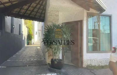2 casas para venda em um único lote de 400 m² – excelente para moradia ou investimento!